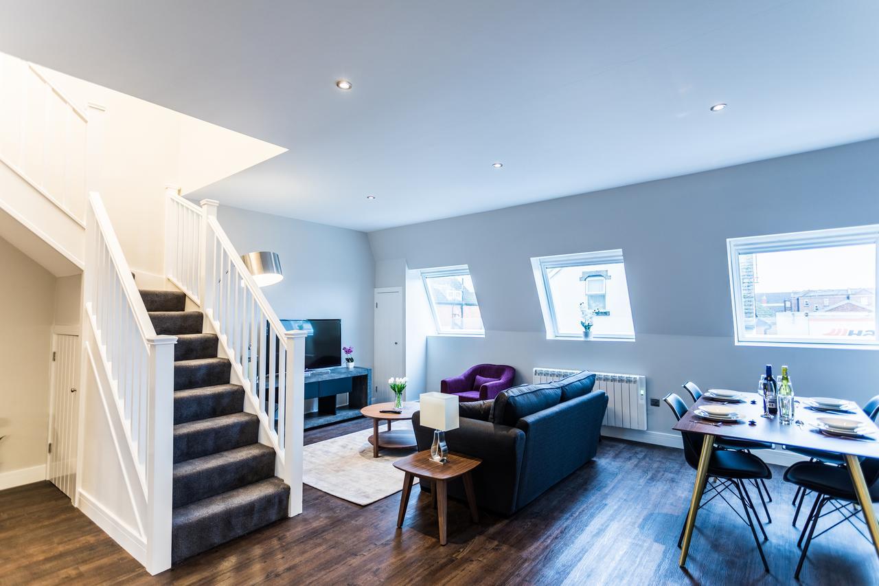 Suite Life Serviced Apartments - Old Town Swindon Eksteriør billede